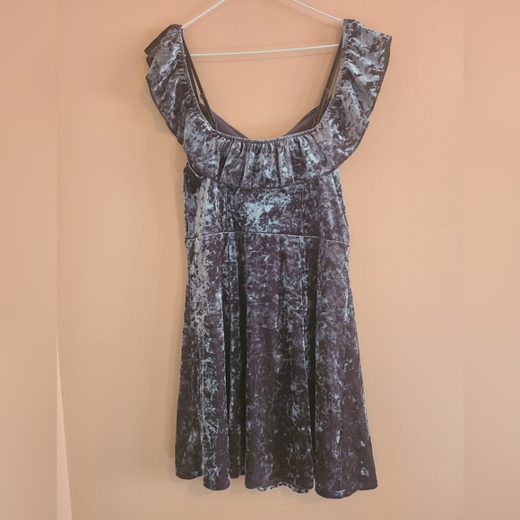 NWOT AEO Mauve Velvet Mini Dress 💜 🌴 - Picture 4 of 10